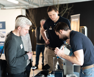 Visa produkter för besökare på mässan