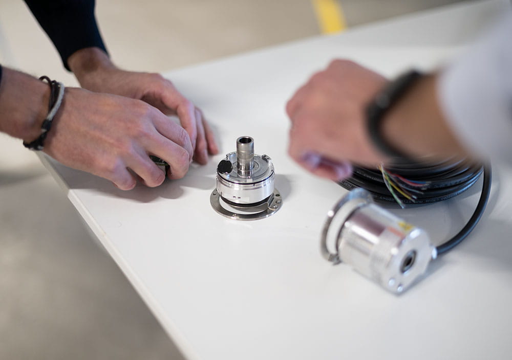 Pulsgivaren som är anpassad för Manta Marine