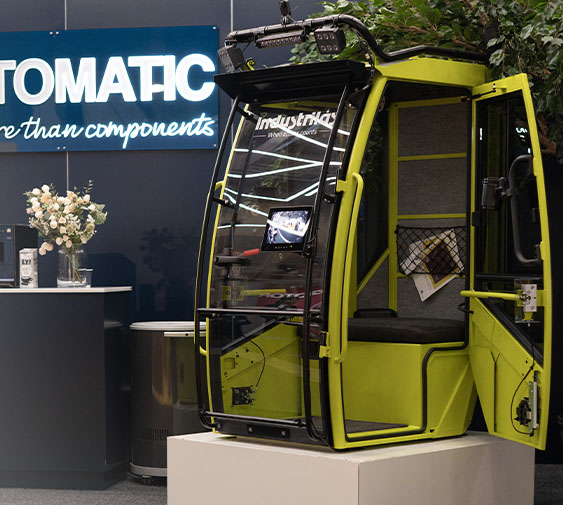 Hytten från industrilås på mässan